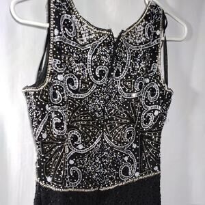 Lawrence Paris Silk Shell Beaded Eveningwear Gown Long Dress Size 12 Black